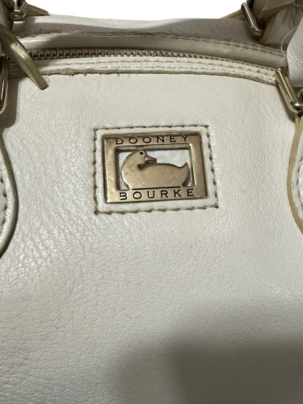 Dooney & Bourke Dillen Pebble Leather Satchel Barrel Doctor Bag - Picture 4 of 16